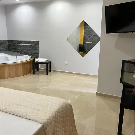 Agri-resort Luxury Farm Ξενοδοχείο Marigliano